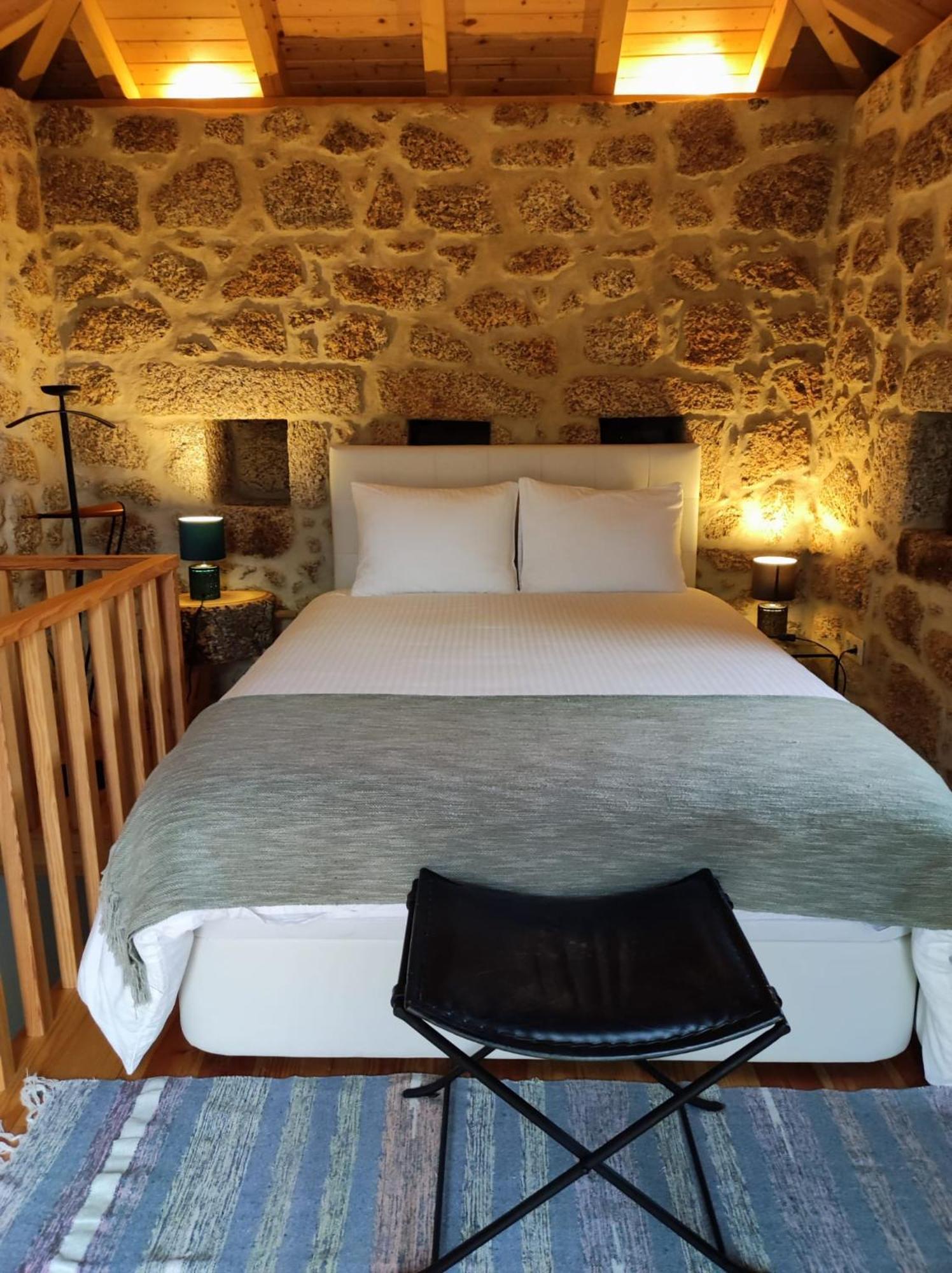 Quinta De Sao Pedro De Vir-A-Corca Em Monsanto Bed & Breakfast Bagian luar foto